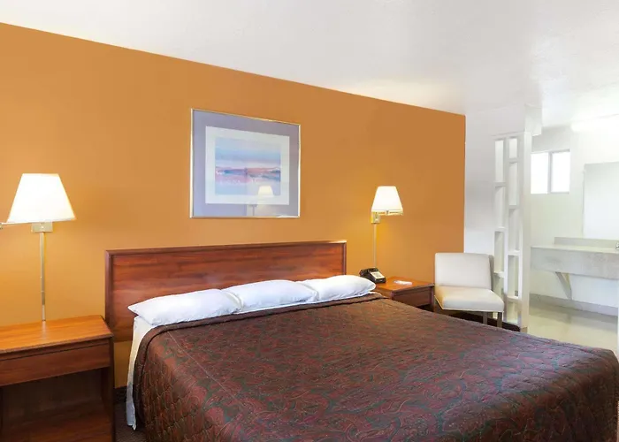 Country & By Radisson, Downtown, Az Hotel Flagstaff
