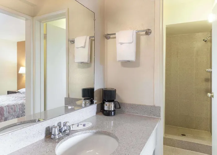 Hotel Country & By Radisson, Downtown, Az 5*